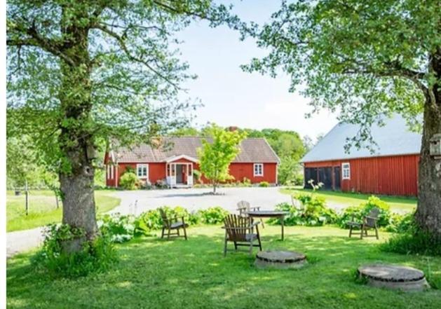 Kontakta Liselotte Abel Bed & Breakfast Vessigebro Exterior foto