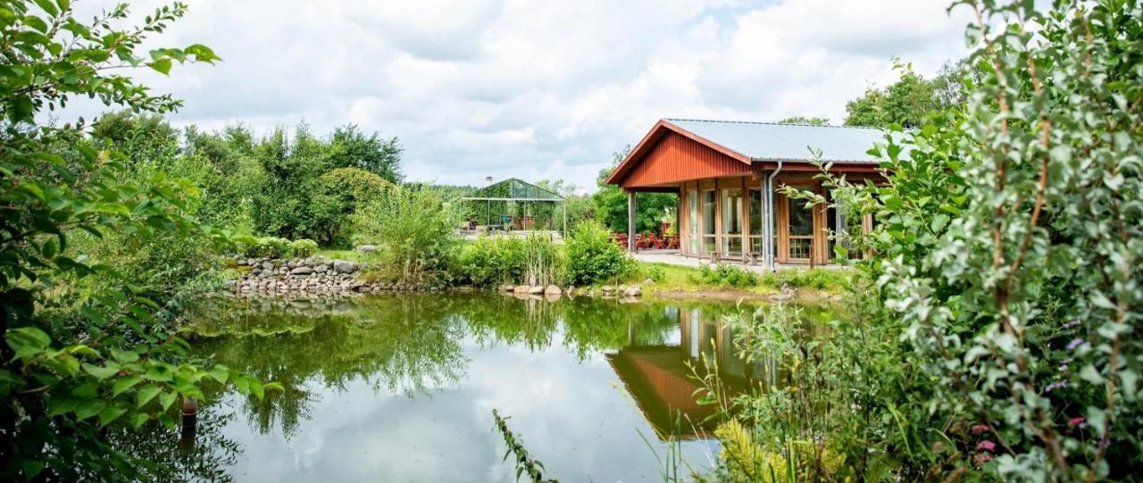 Kontakta Liselotte Abel Bed & Breakfast Vessigebro Exterior foto